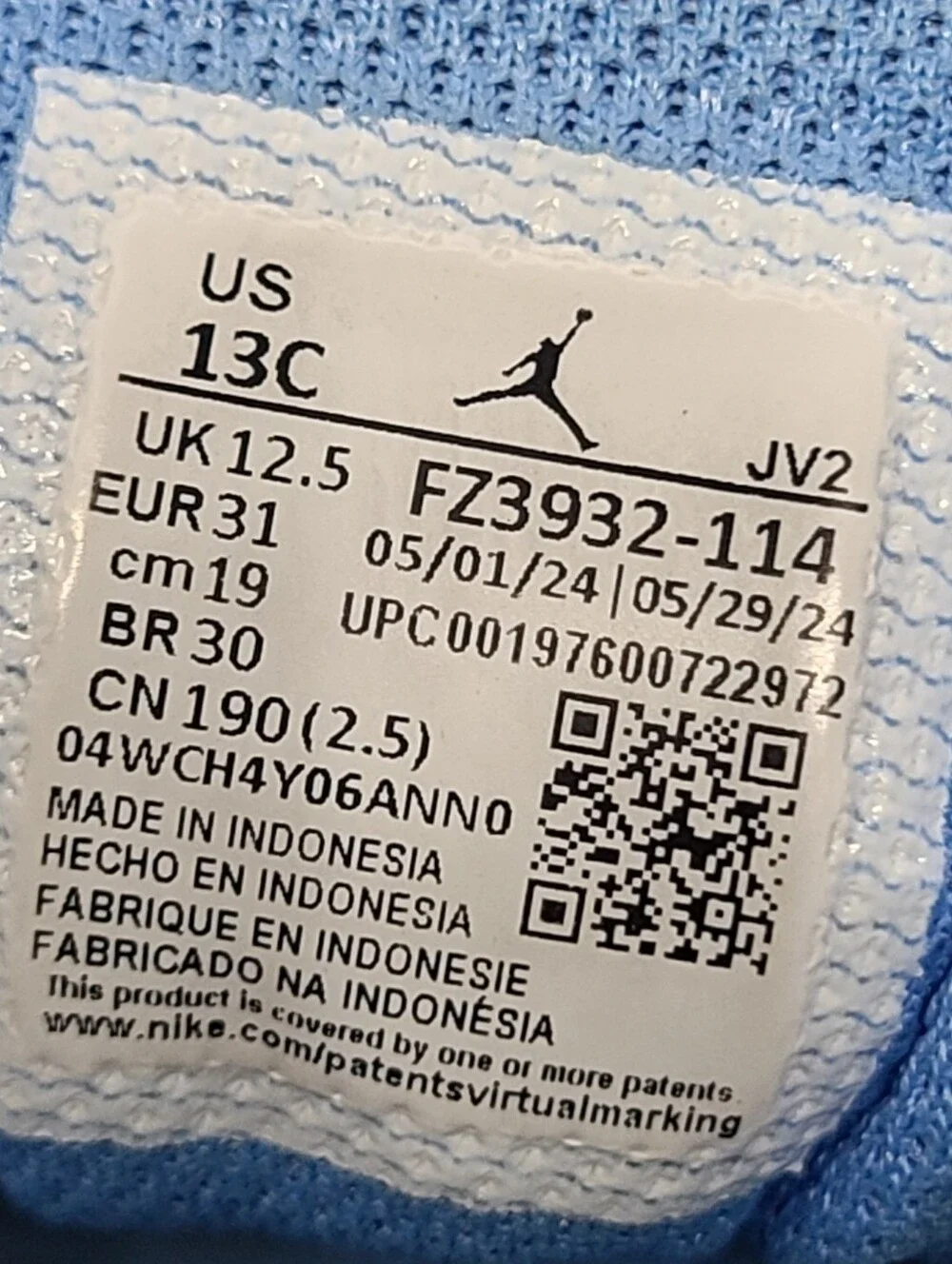 Nike Air Jordan 1 Mid SE GS Legend Blue White FZ3932-114 Kid's size 13C